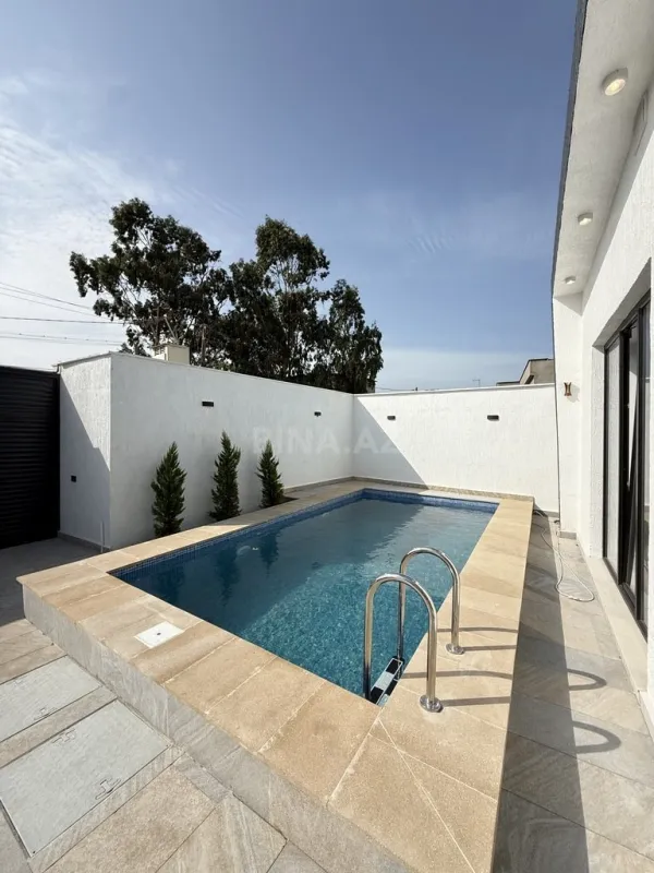 Satılır 4 otaqlı həyət evi 140 m²