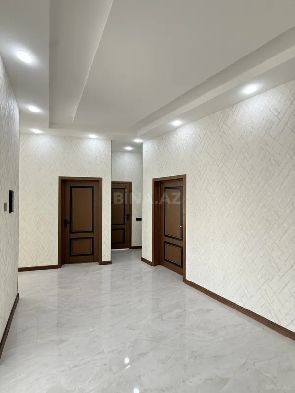 Satılır 4 otaqlı həyət evi 140 m²