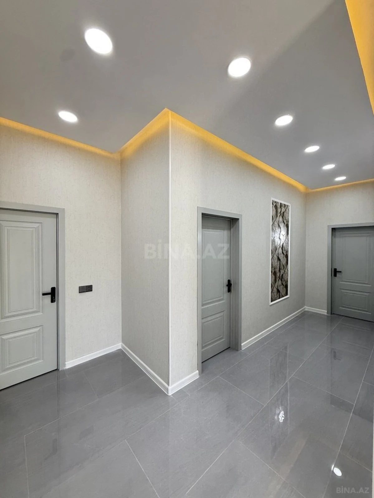 Satılır 4 otaqlı həyət evi 155 m²