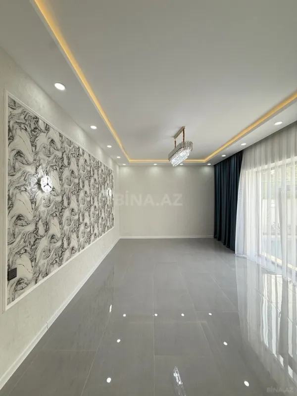 Satılır 4 otaqlı həyət evi 155 m²
