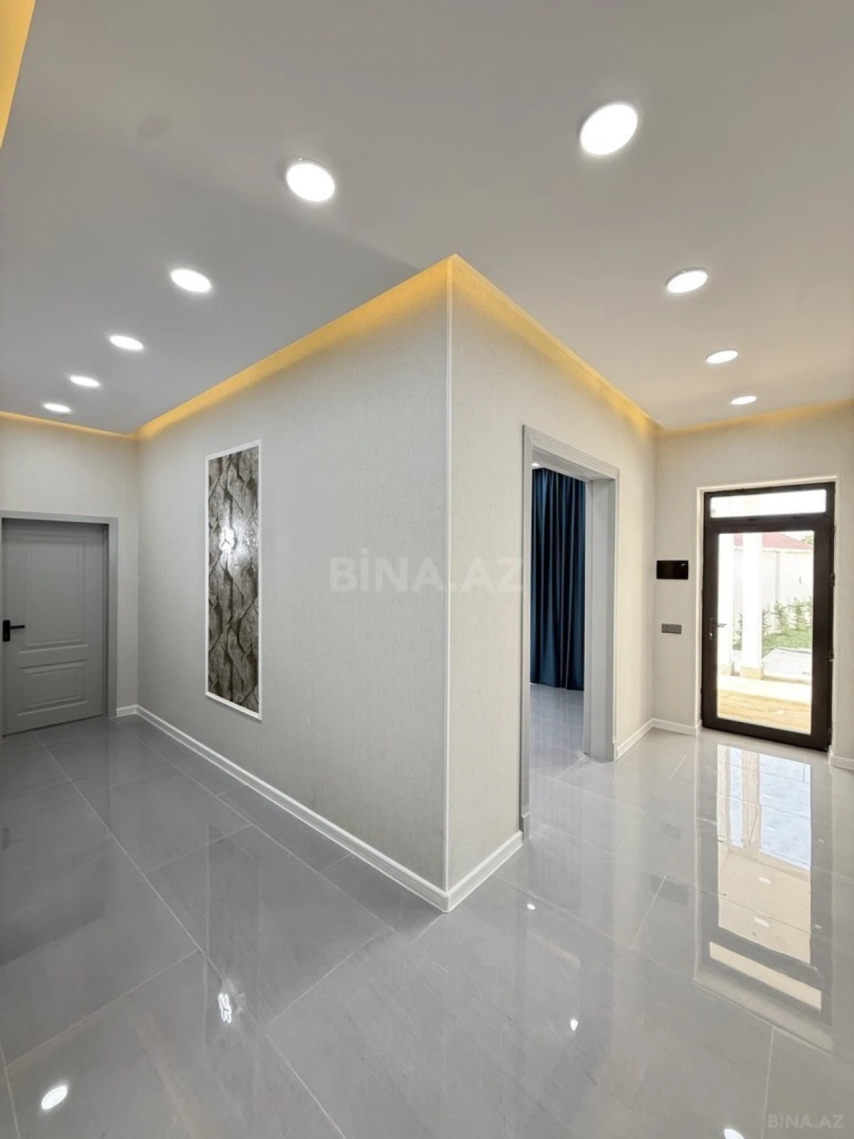 Satılır 4 otaqlı həyət evi 155 m²