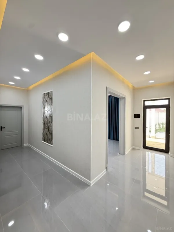 Satılır 4 otaqlı həyət evi 155 m²