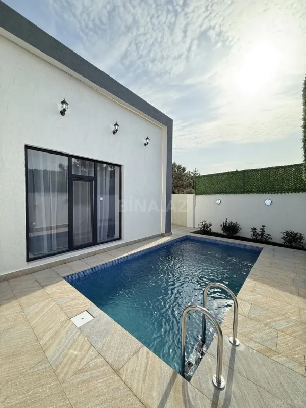 Satılır 4 otaqlı həyət evi 155 m²