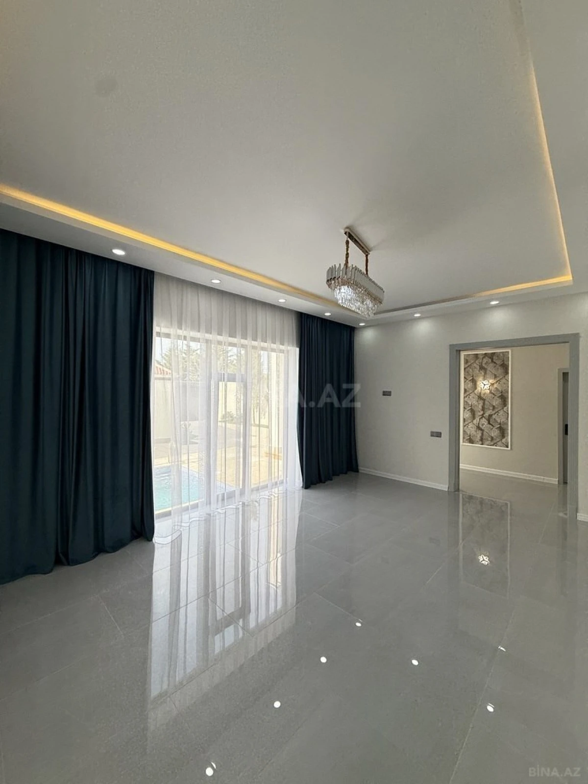 Satılır 4 otaqlı həyət evi 155 m²