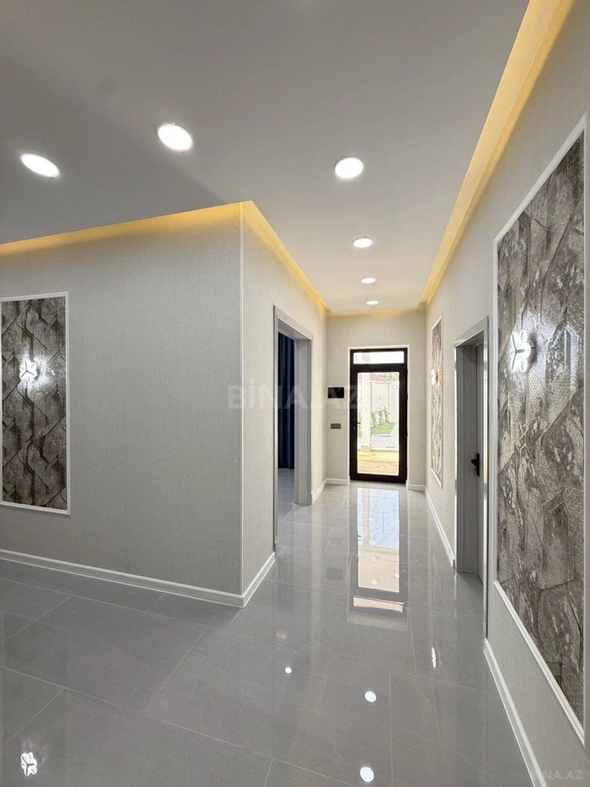 Satılır 4 otaqlı həyət evi 155 m²
