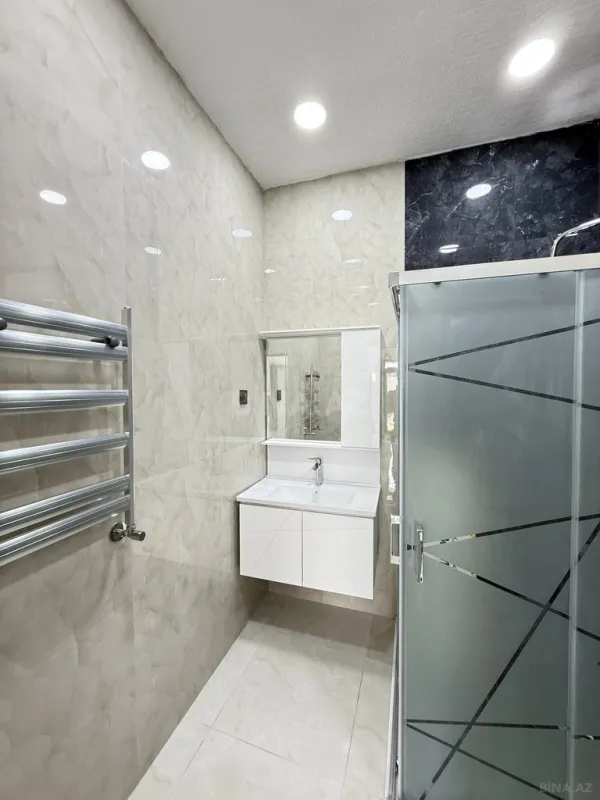 Satılır 4 otaqlı həyət evi 155 m²