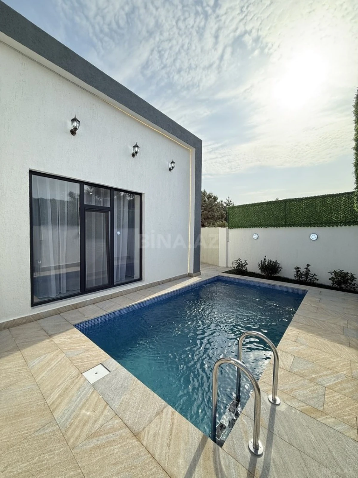 Satılır 4 otaqlı həyət evi 155 m²