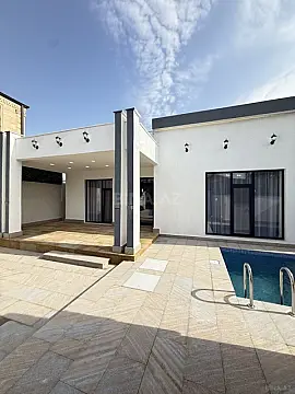 Satılır 4 otaqlı həyət evi 155 m²