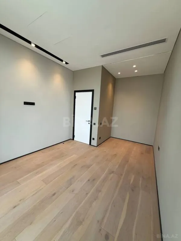 Satılır 2 otaqlı mənzil 73 m²