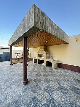 Satılır 4 otaqlı həyət evi 160 m²