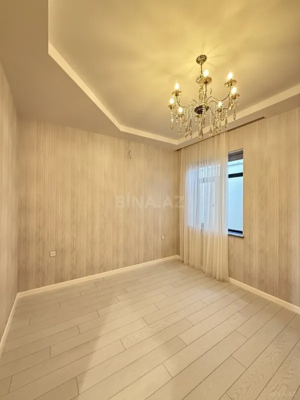 Satılır 4 otaqlı həyət evi 160 m²