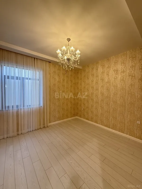 Satılır 4 otaqlı həyət evi 160 m²