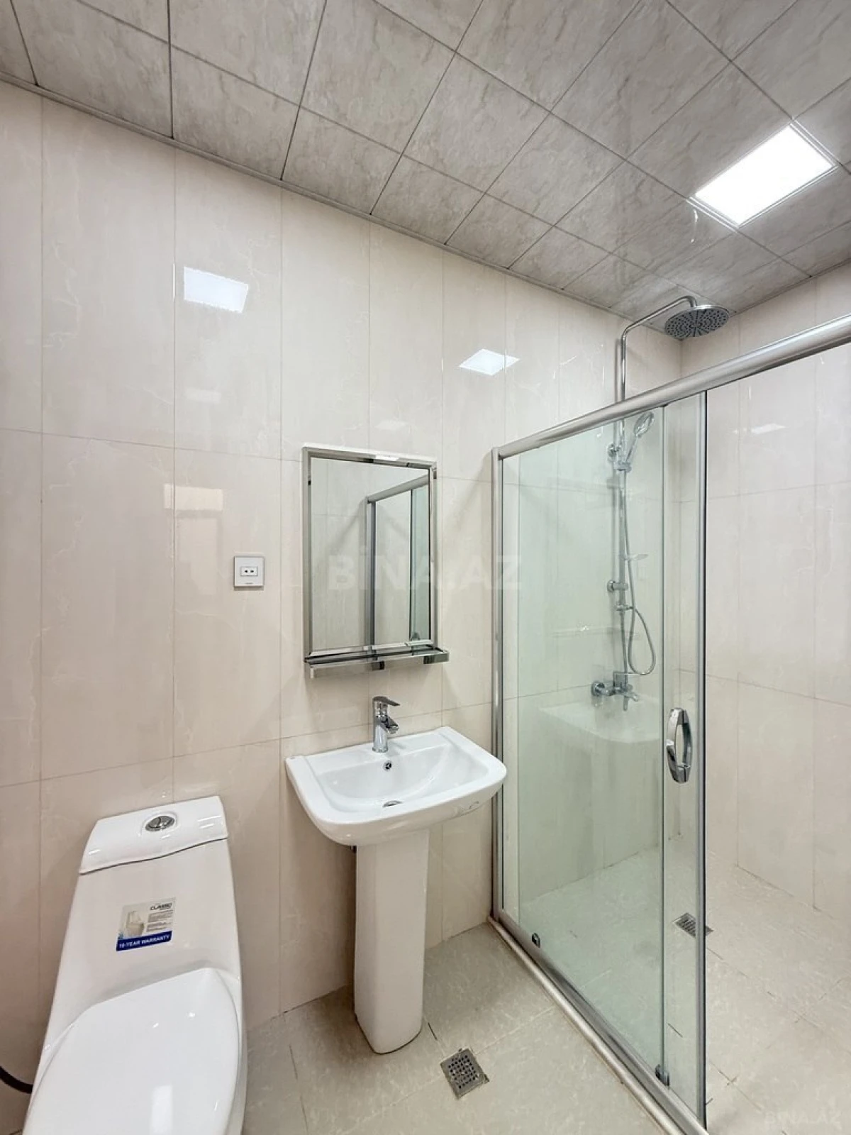 Satılır 4 otaqlı həyət evi 160 m²