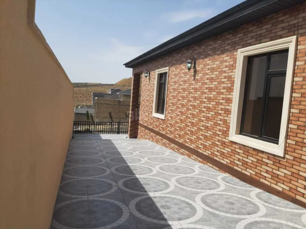 Satılır 4 otaqlı həyət evi 160 m²