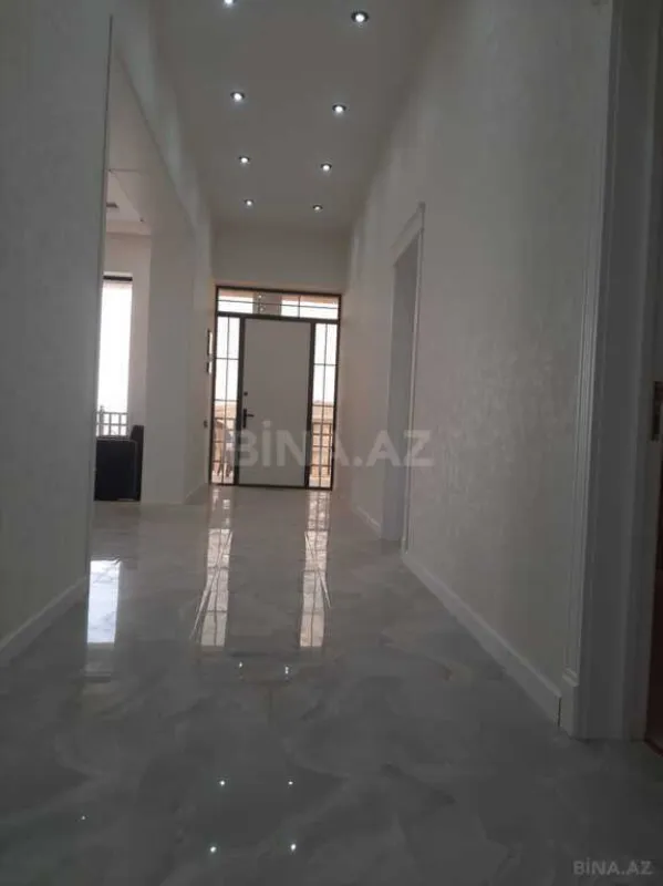 Satılır 4 otaqlı həyət evi 160 m²