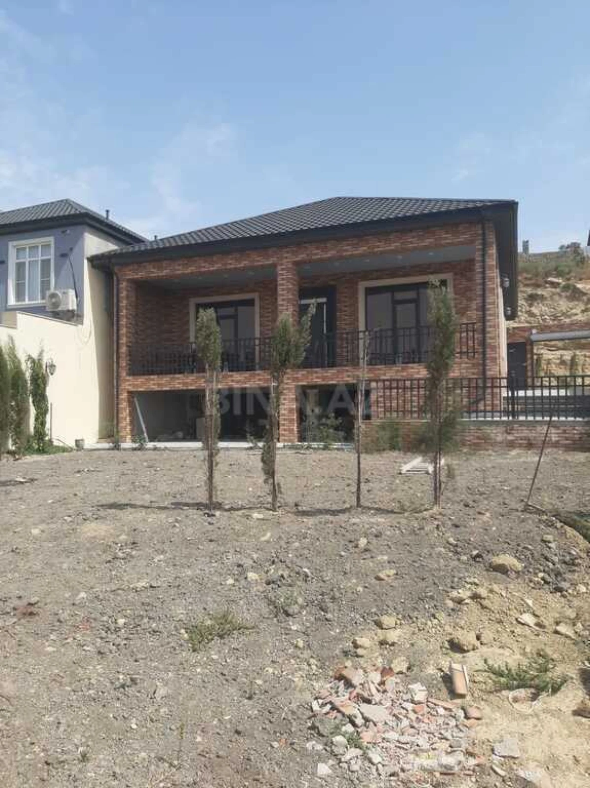 Satılır 4 otaqlı həyət evi 160 m²