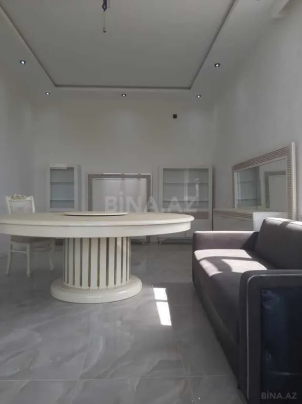 Satılır 4 otaqlı həyət evi 160 m²