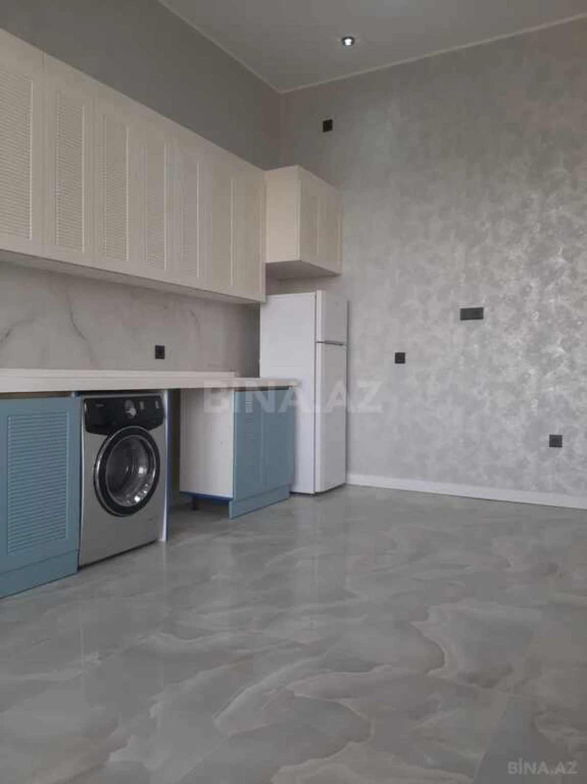 Satılır 4 otaqlı həyət evi 160 m²
