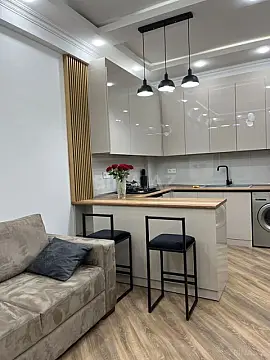 Kirayə verilir 2 otaqlı mənzil 50 m²