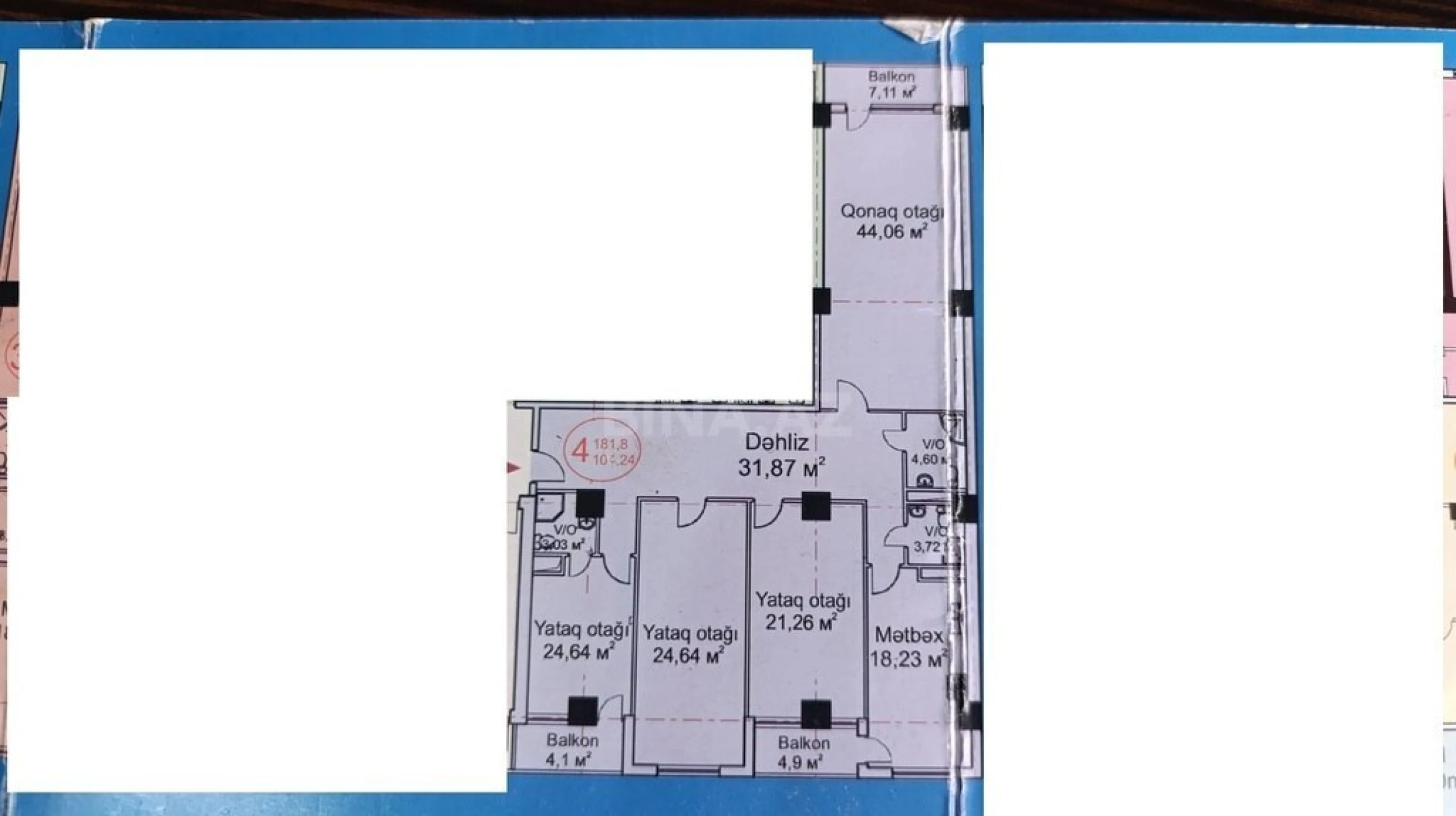 Satılır 4 otaqlı mənzil 182 m²
