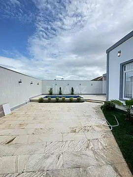 Satılır 4 otaqlı həyət evi 150 m²