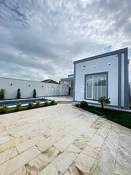 Satılır 4 otaqlı həyət evi 150 m²