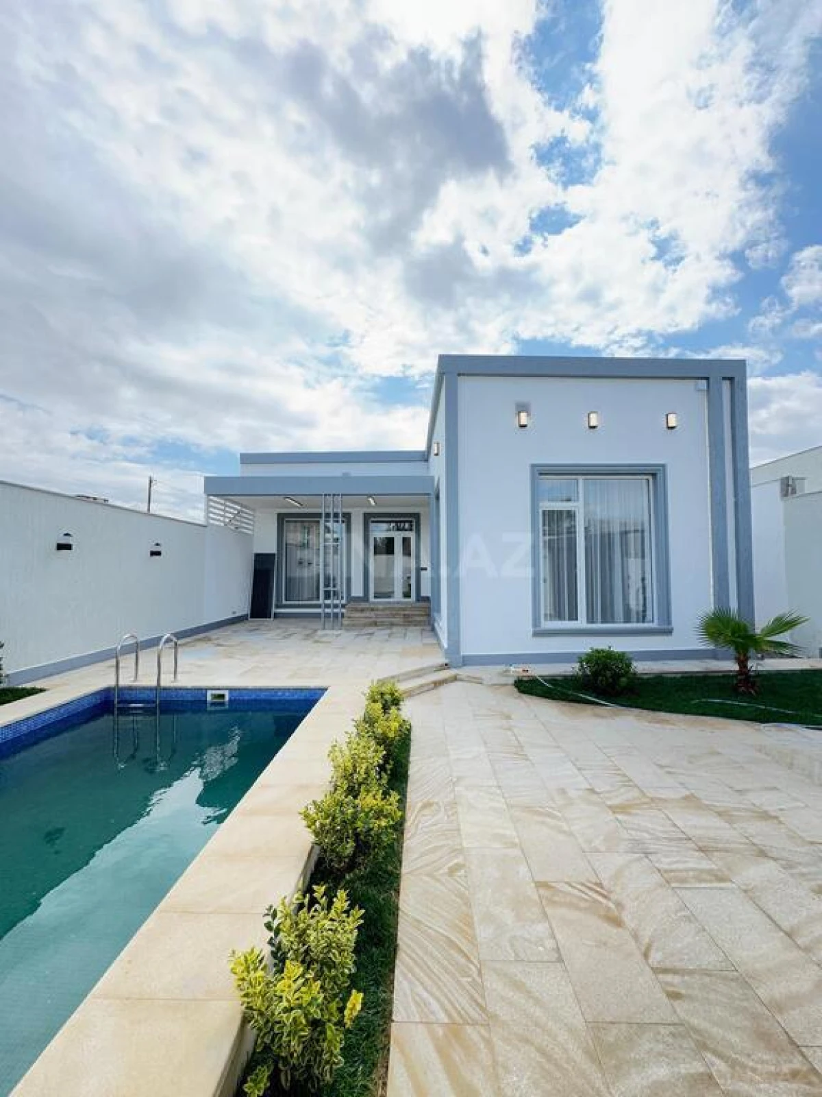 Satılır 4 otaqlı həyət evi 150 m²