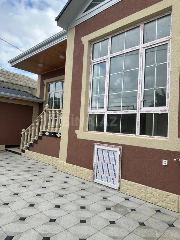 Satılır 3 otaqlı həyət evi 100 m²
