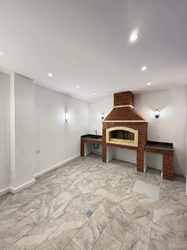 Satılır 4 otaqlı həyət evi 200 m²
