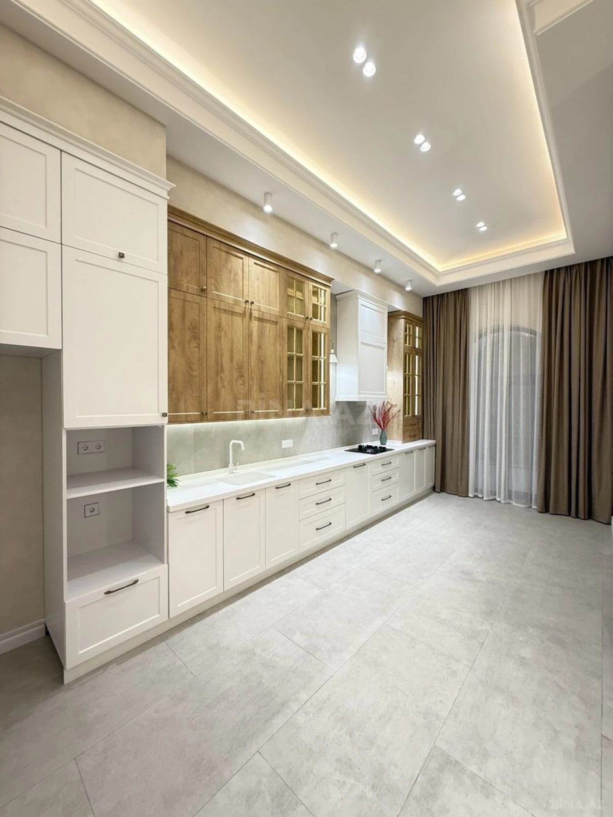 Satılır 4 otaqlı həyət evi 200 m²