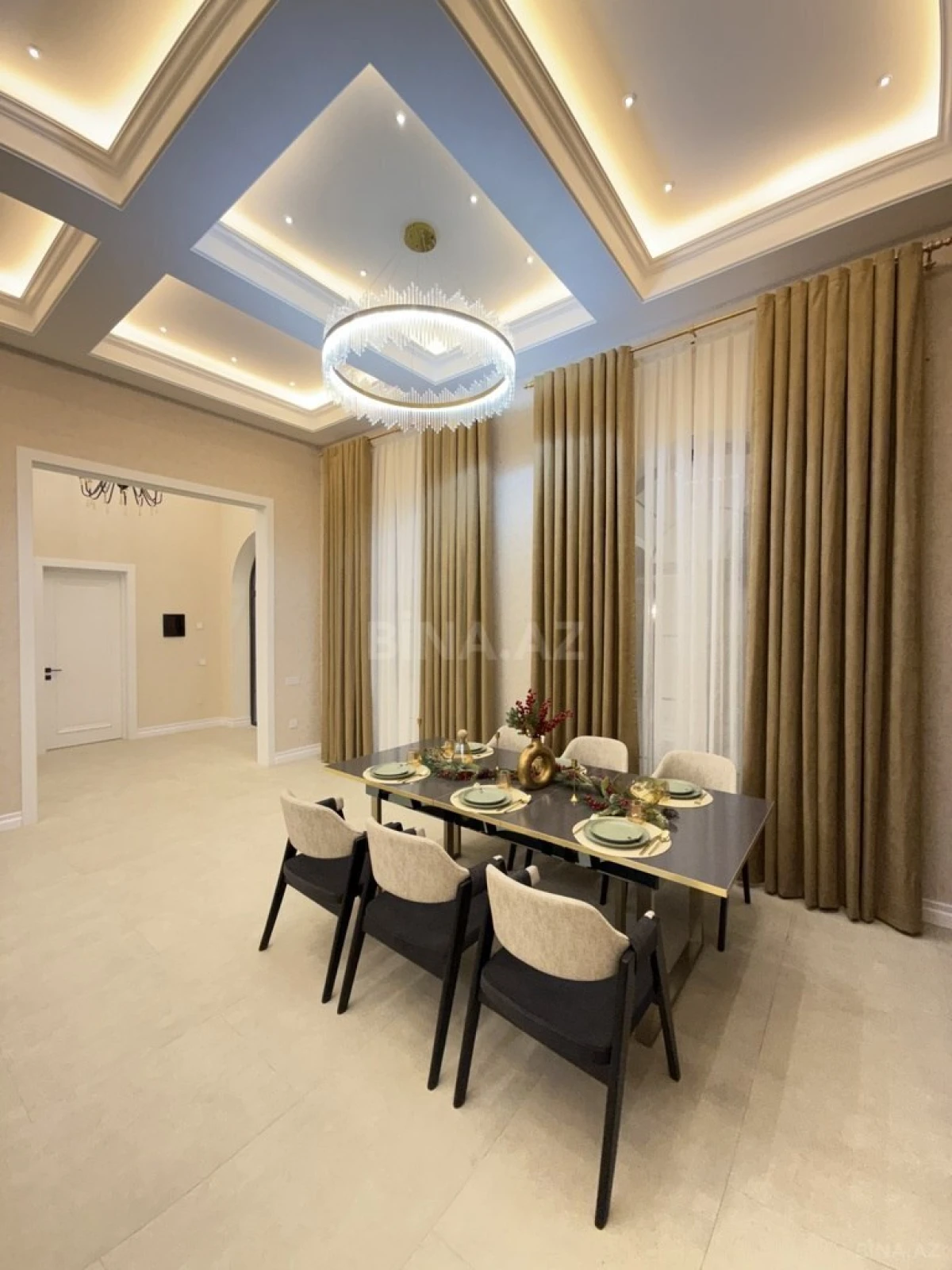 Satılır 4 otaqlı həyət evi 200 m²