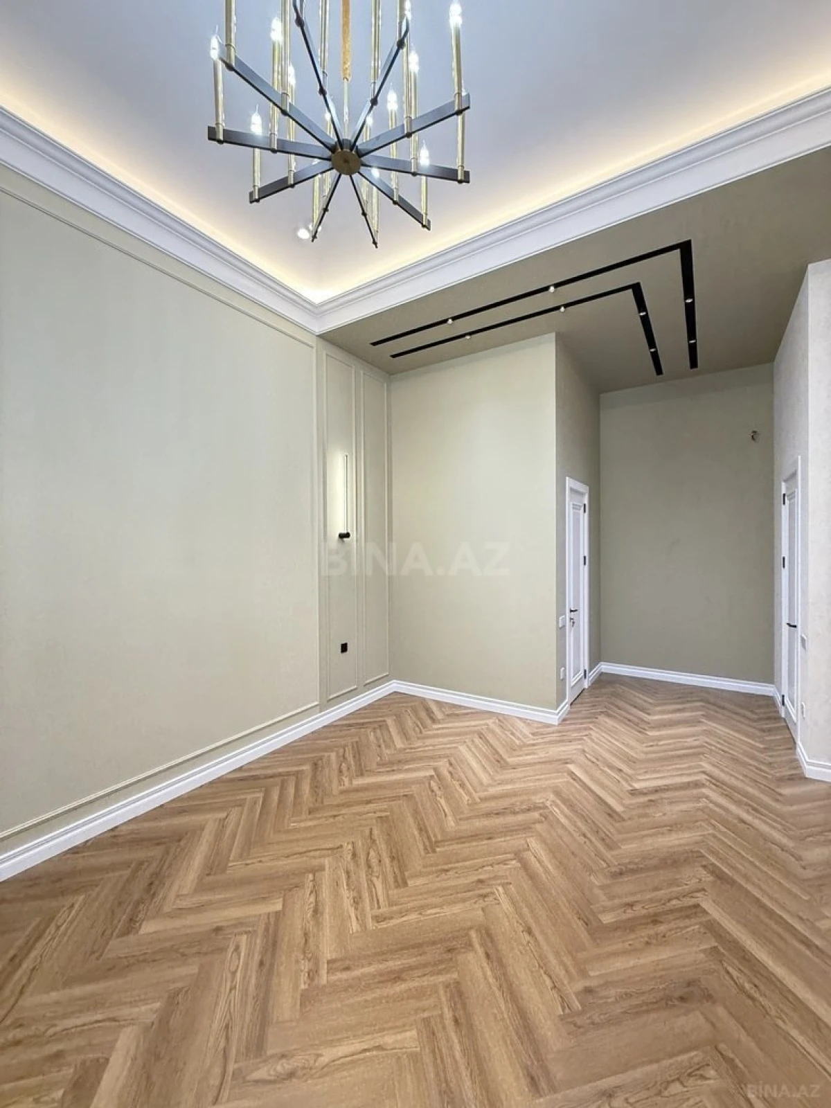 Satılır 4 otaqlı həyət evi 200 m²