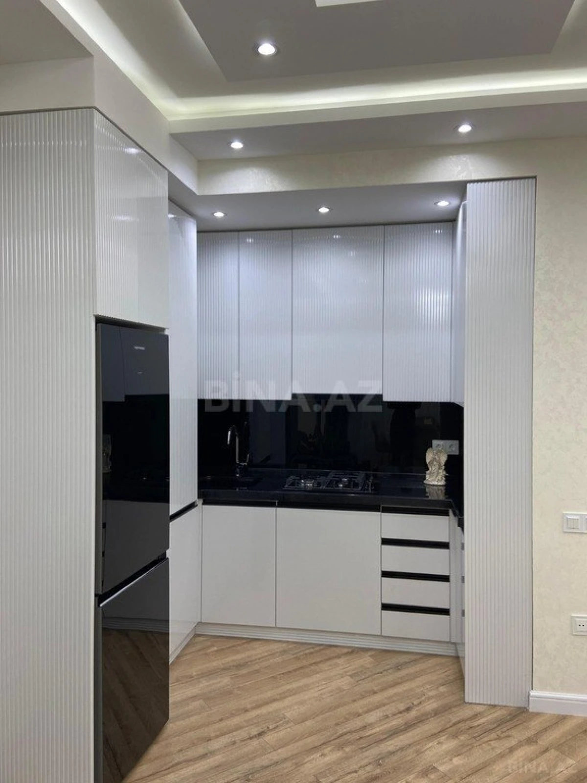 Kirayə verilir 3 otaqlı mənzil 70 m²