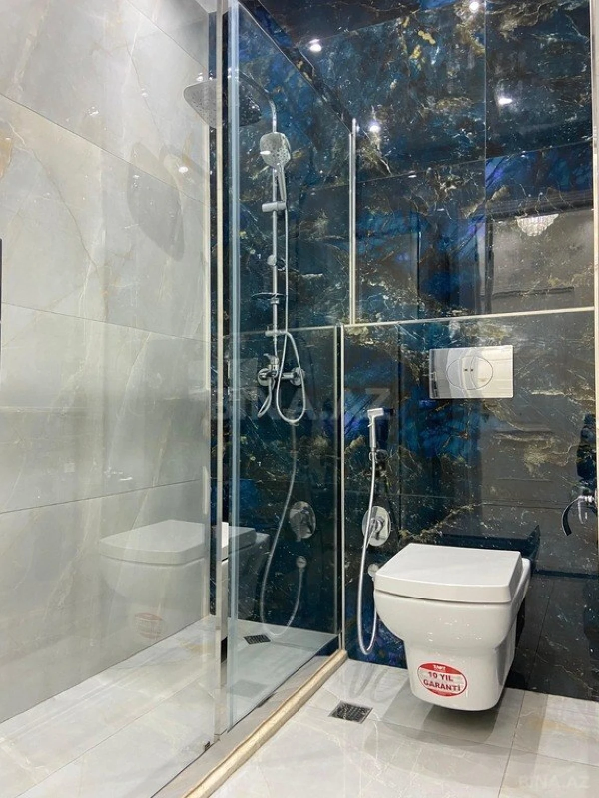 Kirayə verilir 3 otaqlı mənzil 70 m²