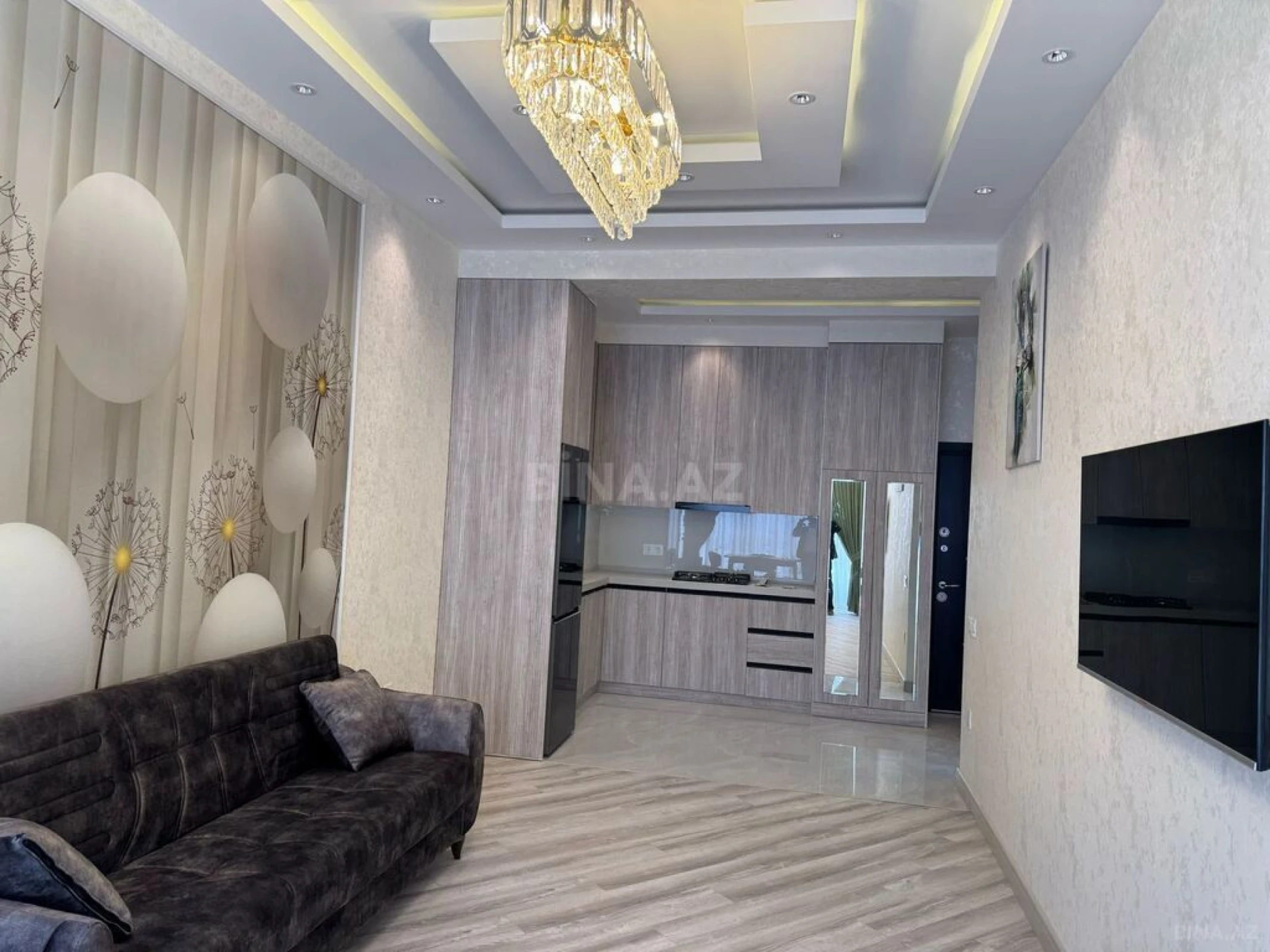 Kirayə verilir 2 otaqlı mənzil 60 m²