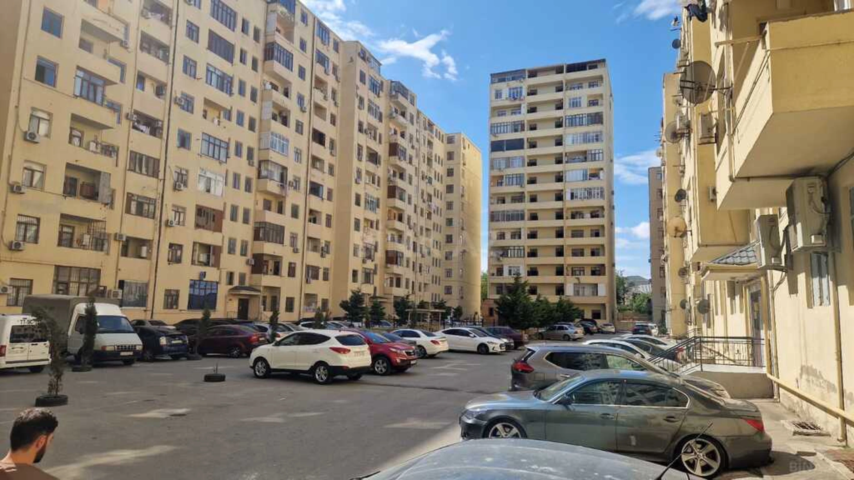 Satılır 3 otaqlı mənzil 66 m²
