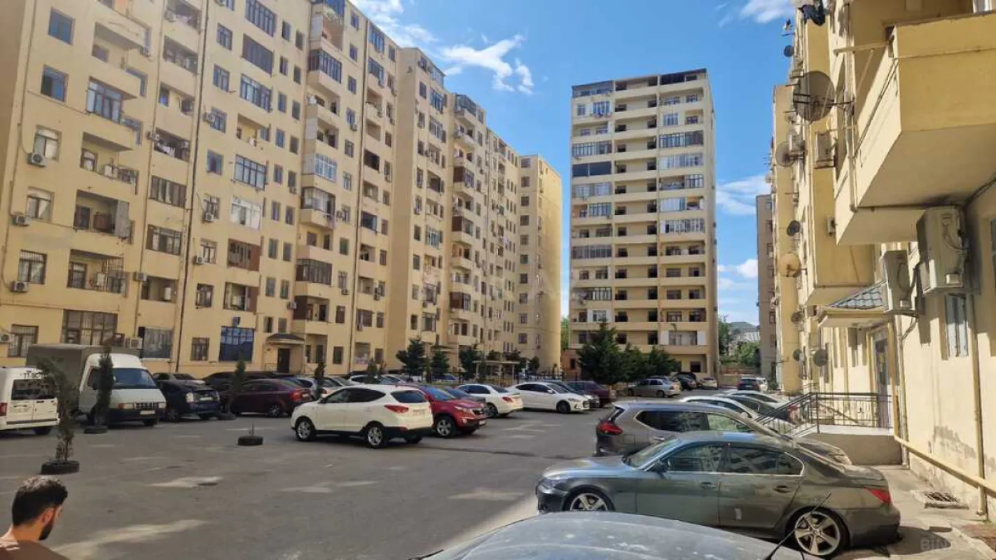 Satılır 3 otaqlı mənzil 66 m²