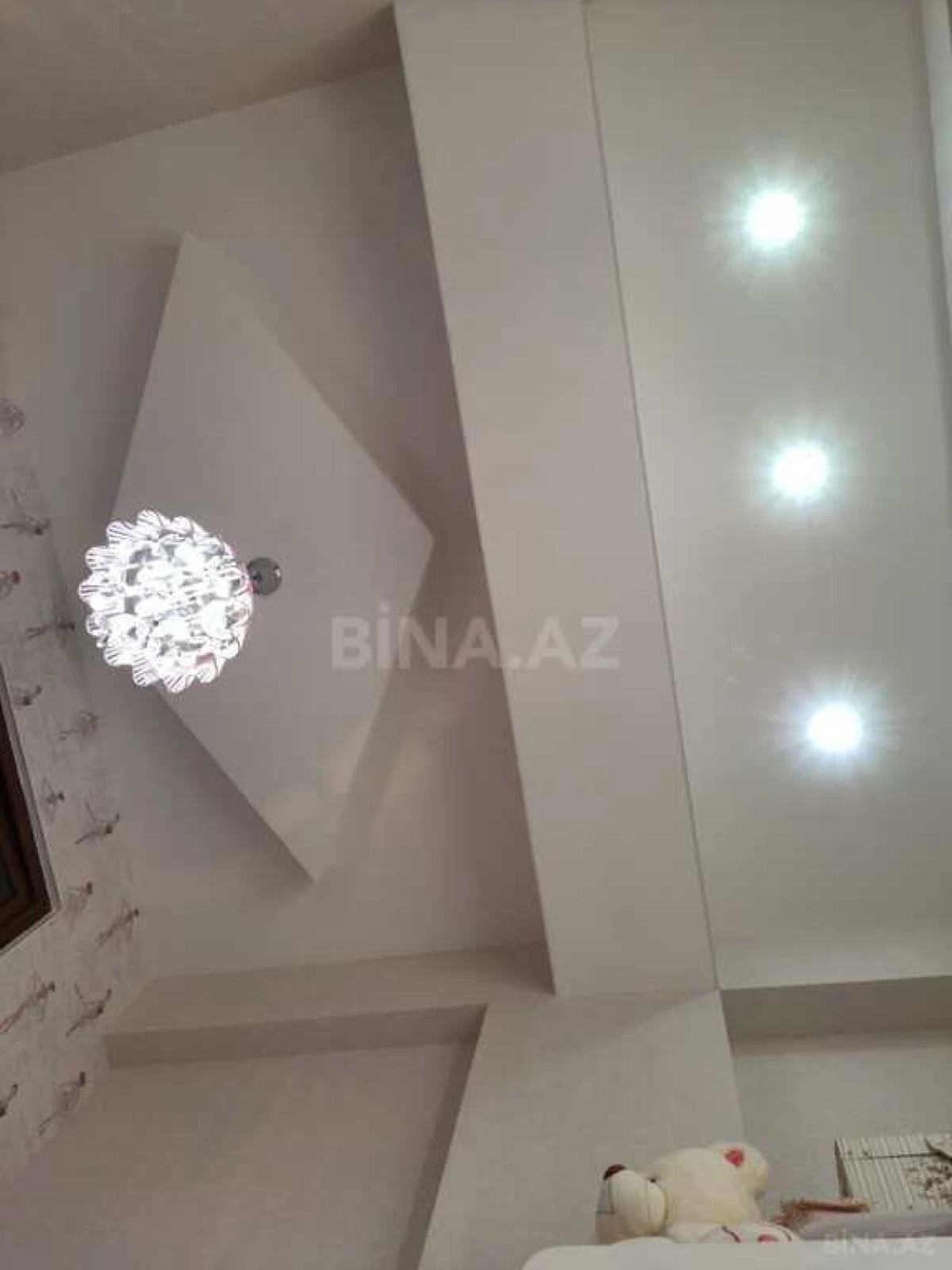 Satılır 3 otaqlı mənzil 66 m²