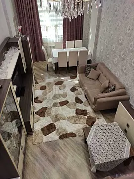 Satılır 3 otaqlı mənzil 66 m²