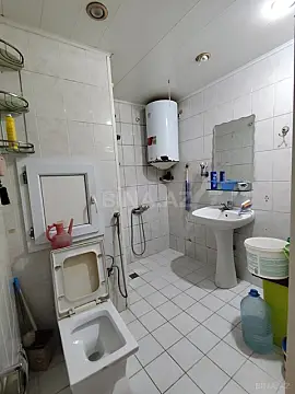 Satılır 4 otaqlı mənzil 110 m²