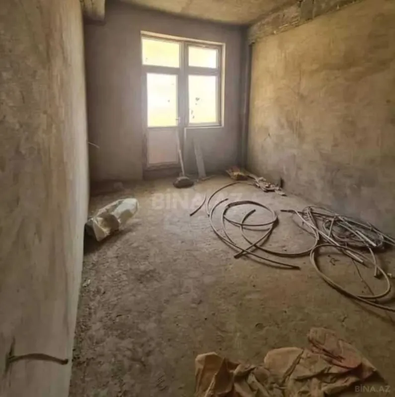 Satılır 3 otaqlı mənzil 120 m²