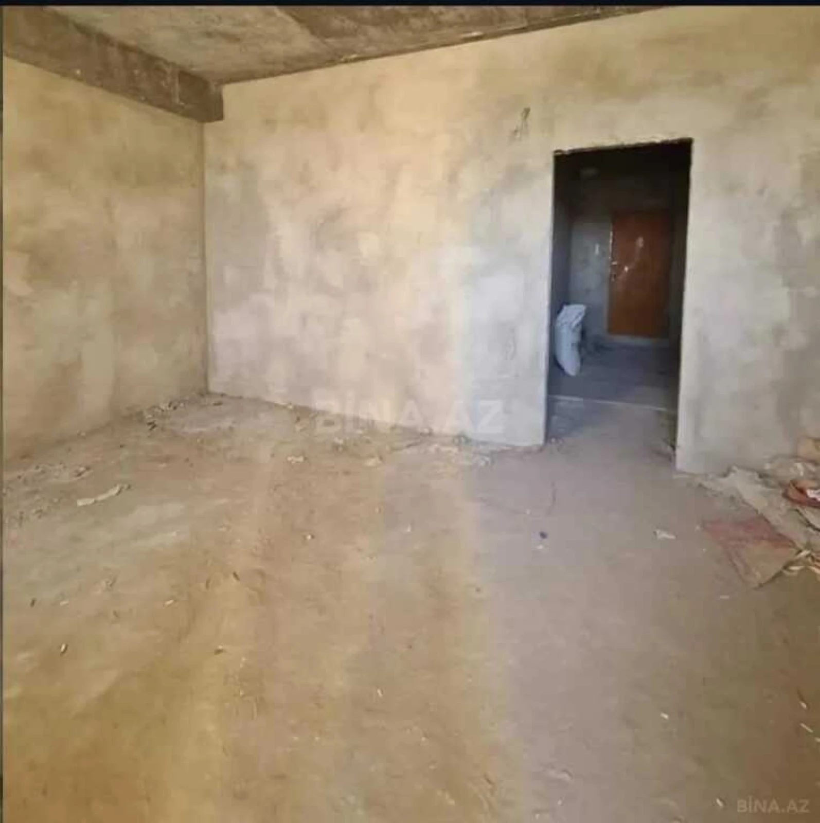 Satılır 3 otaqlı mənzil 120 m²