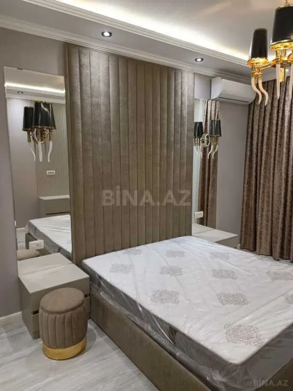 Kirayə verilir 2 otaqlı mənzil 107 m²