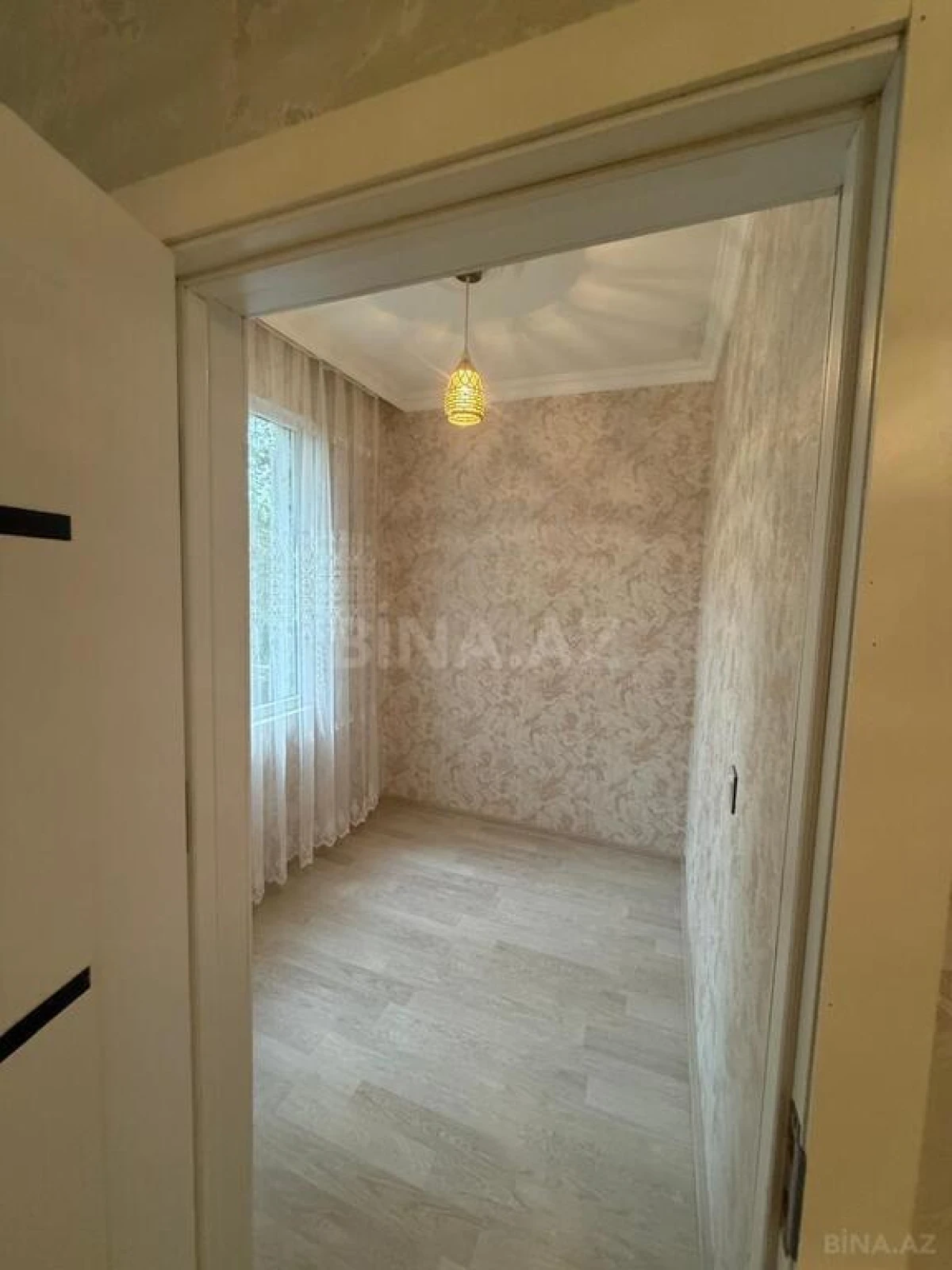 Satılır 2 otaqlı mənzil 42 m²