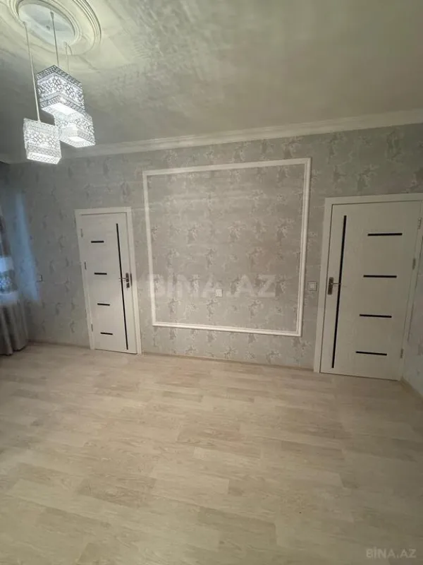Satılır 2 otaqlı mənzil 42 m²