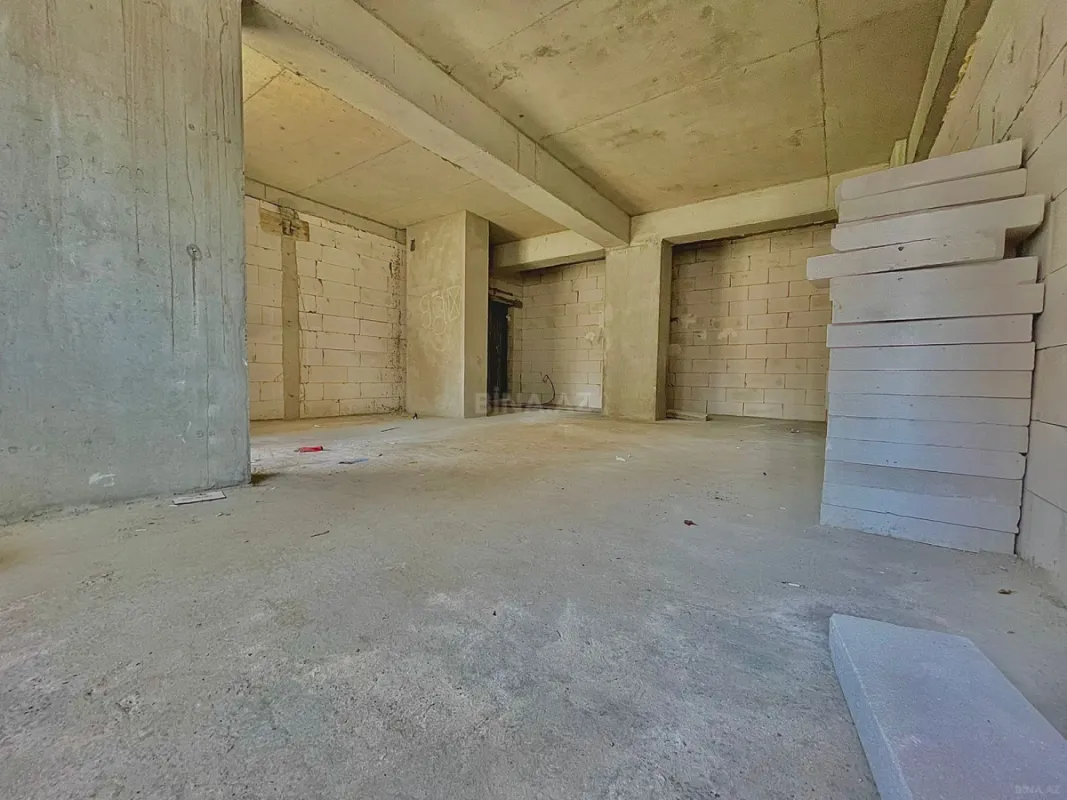 Satılır 1 otaqlı mənzil 74.2 m²