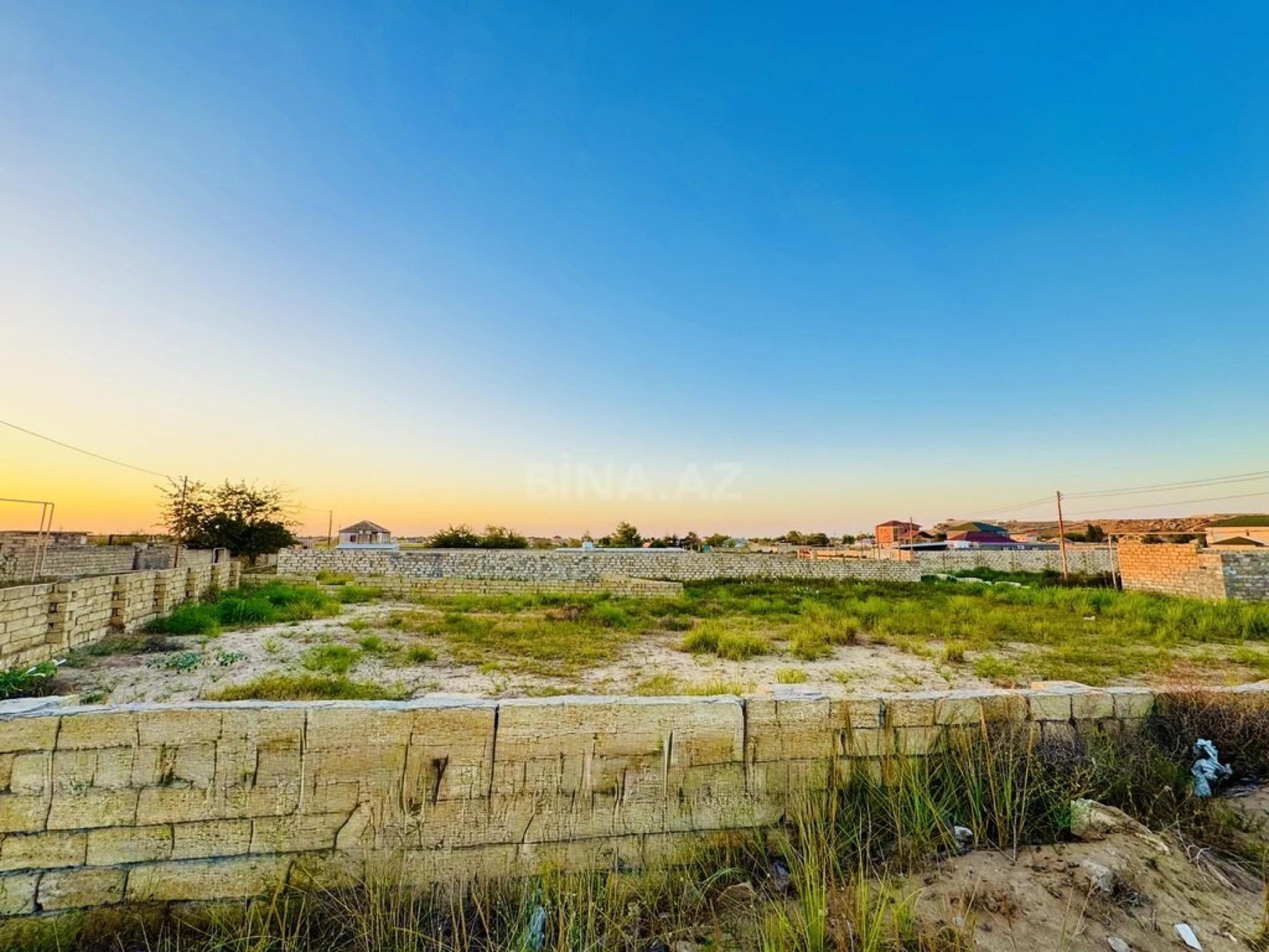 Satılır torpaq sahəsi 10 m²