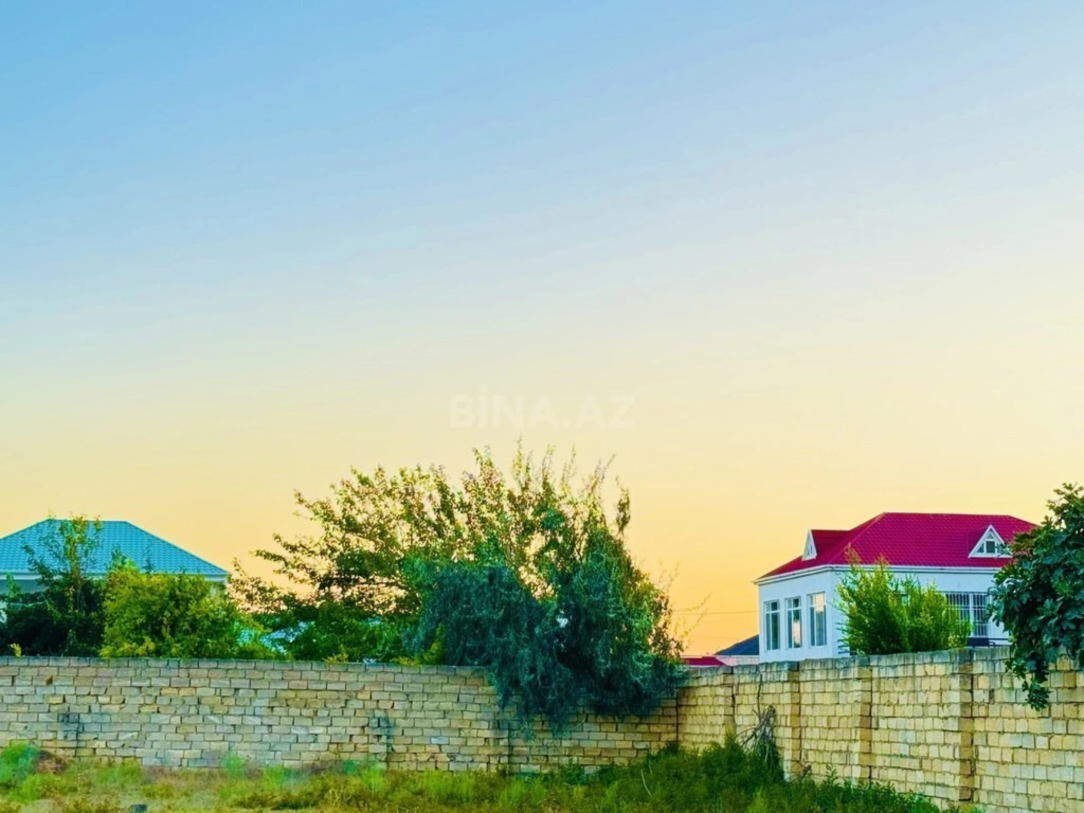 Satılır torpaq sahəsi 10 m²