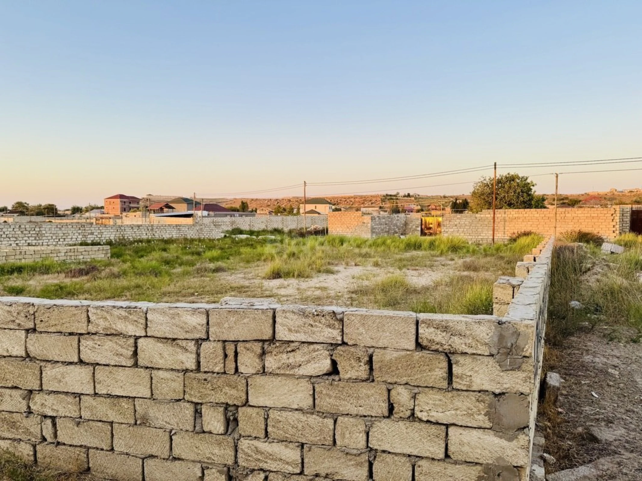 Satılır torpaq sahəsi 10 m²