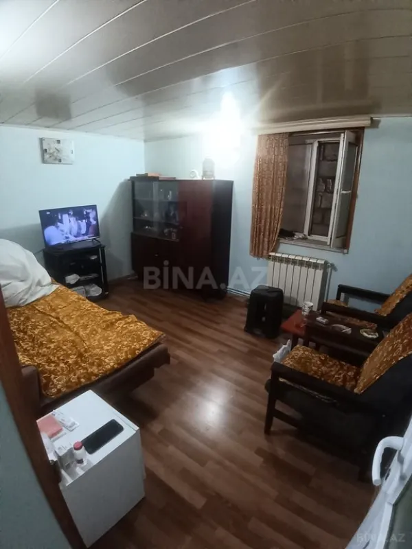 Satılır 5 otaqlı həyət evi 165 m²